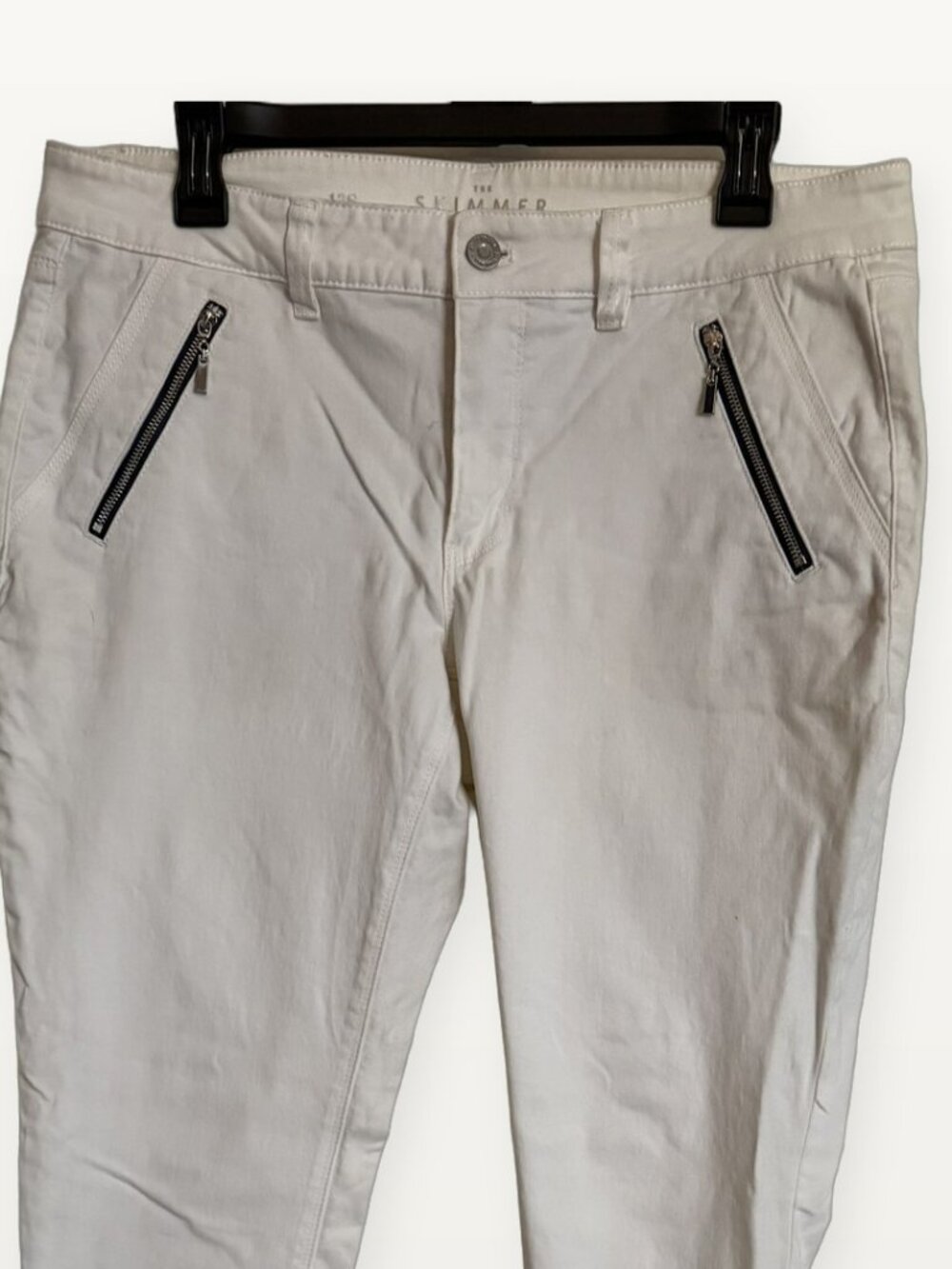 White House Black Market White Skimmer Zip Ankle Pants 12S Short
